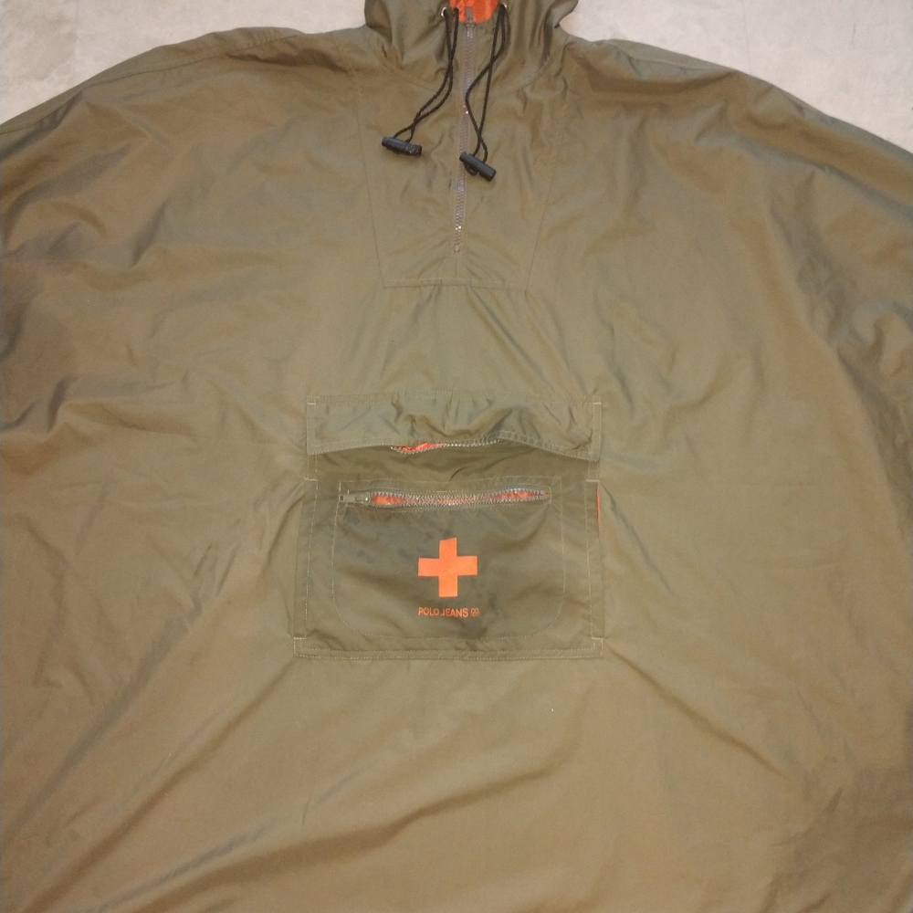 Polo poncho